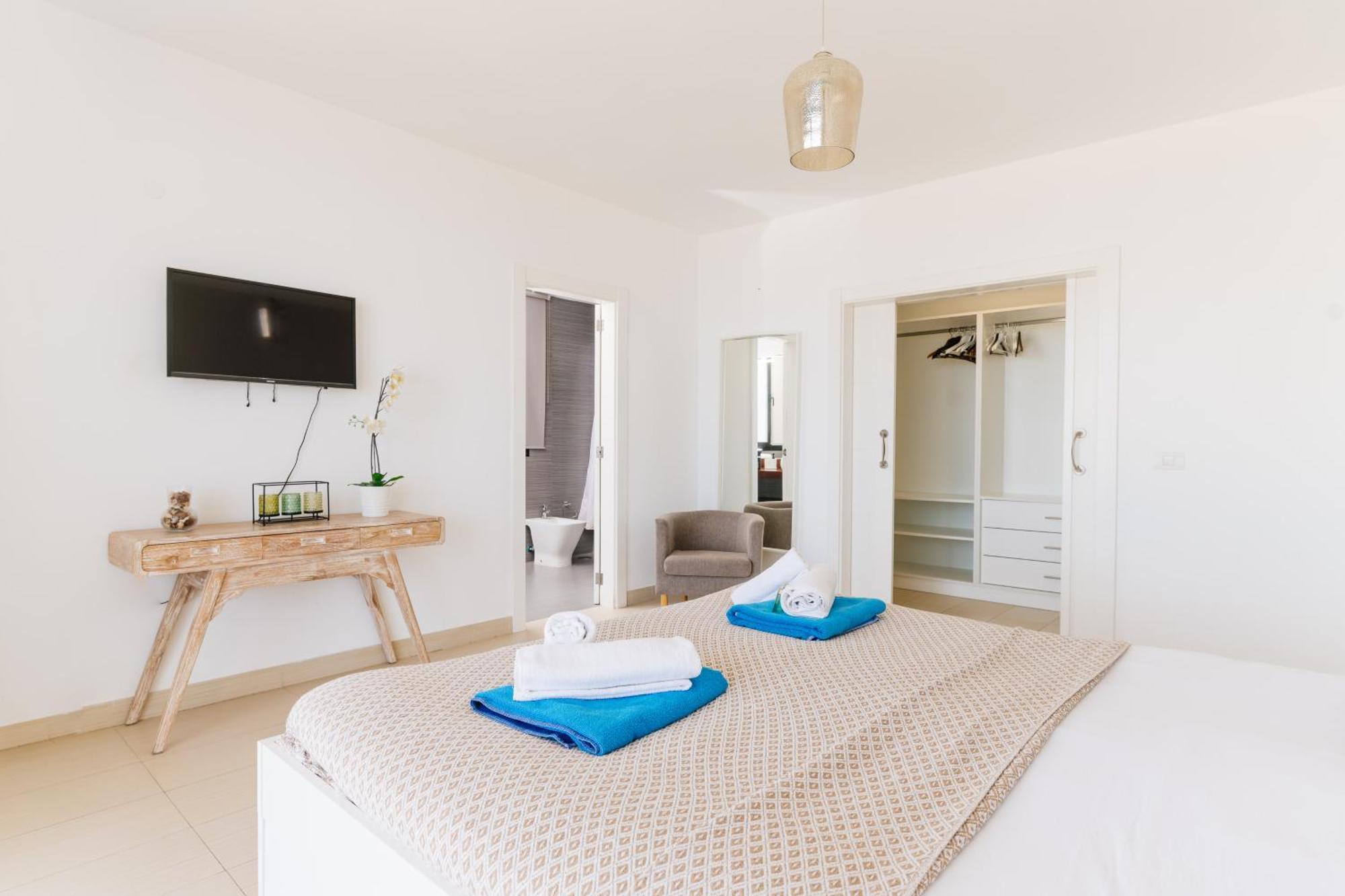 Sunset White Villa - Ocean View, Jakuzzi, Heated Pool, Air-Conditioning, Grill Плайя-де-лас-Амерікас Екстер'єр фото